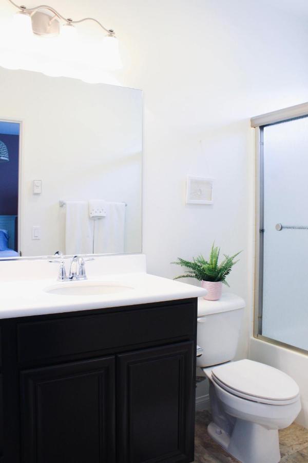 Entire Bungalow W/ Private Pool Near Palm Springs! Indio Exterior foto